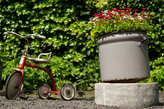 Stabilize and Level Flower Pots