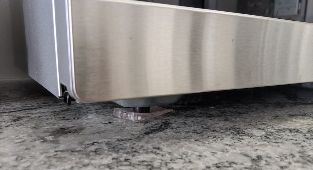 How to Level an Oven and Other Large Kitchen Appliances - Wobble Wedge